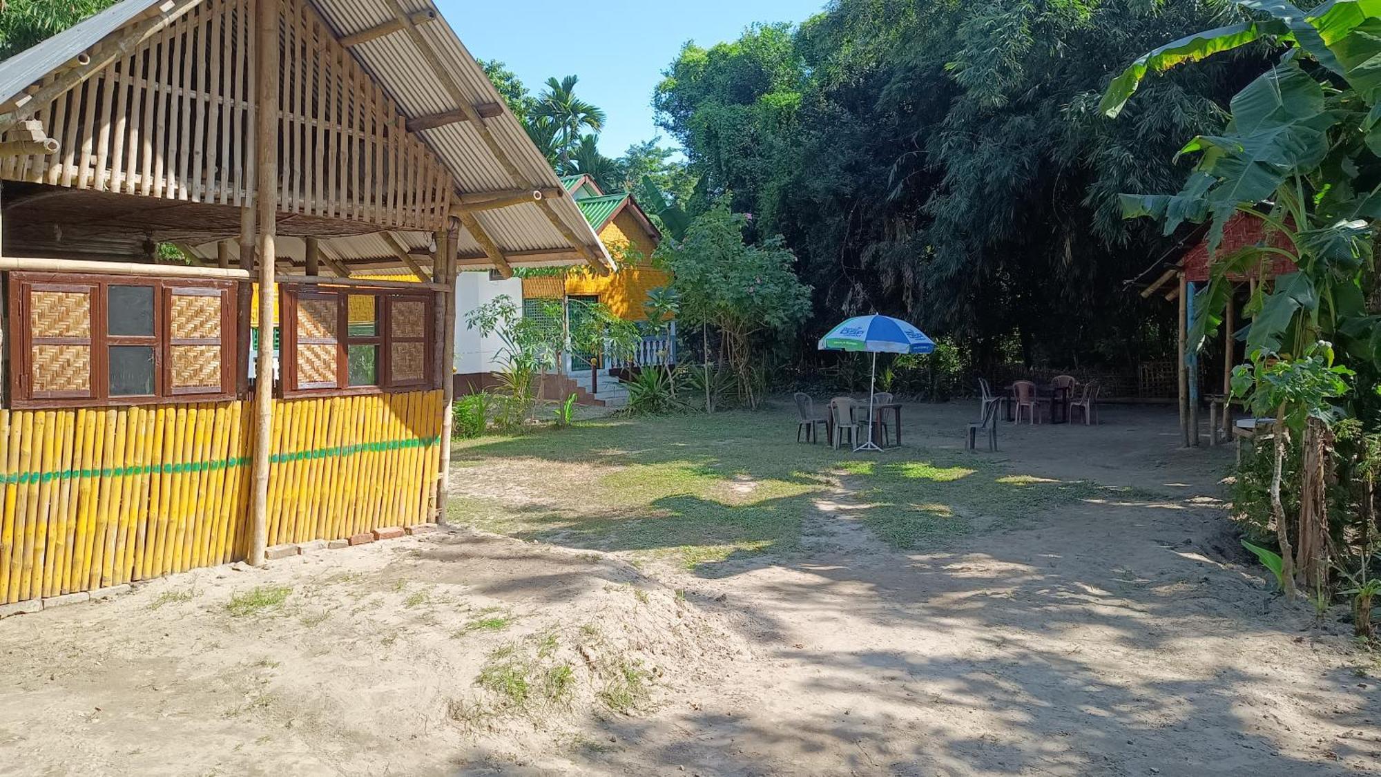 Jyoti Home Bamboo Garden Lodge Majuli Exterior photo